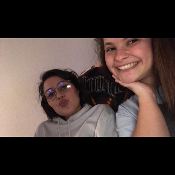 Rachel 🥳😘😇🐶🤩💕💗 - Picture 4 of 8